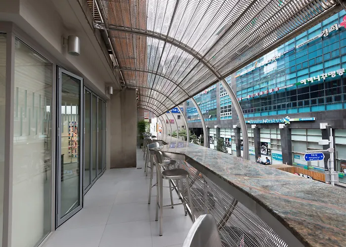 Metro Myeongdong 3*